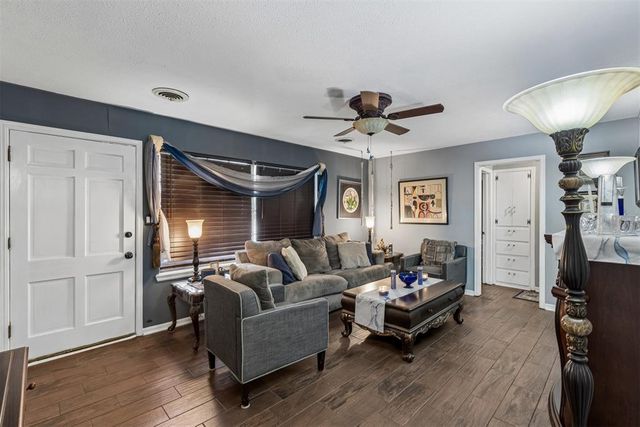 4300 NW 48th Street, Oklahoma City, OK 73112