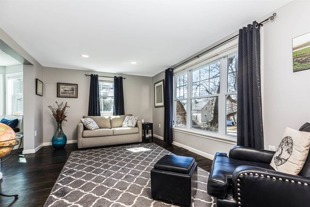 165 Cutts Street, Portsmouth, NH 03801