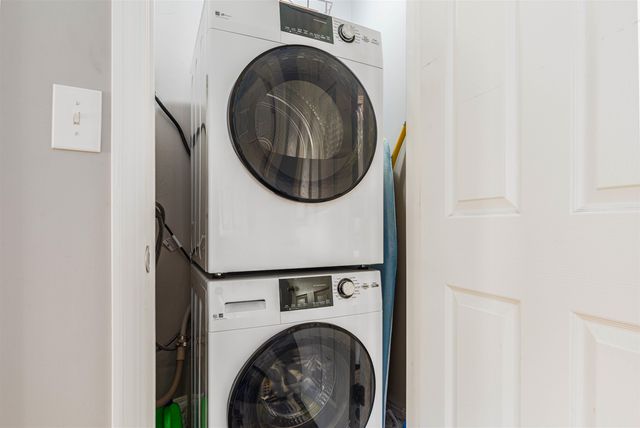 165 Cutts Street, Portsmouth, NH 03801