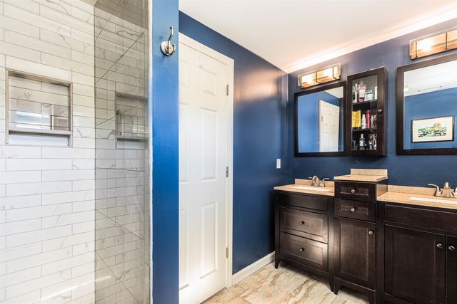 165 Cutts Street, Portsmouth, NH 03801