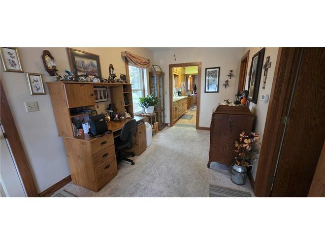 78665 County Road 46, Albert Lea, MN 56007