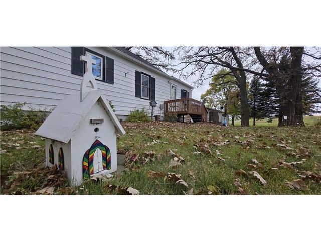 78665 County Road 46, Albert Lea, MN 56007