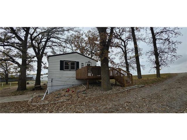 78665 County Road 46, Albert Lea, MN 56007