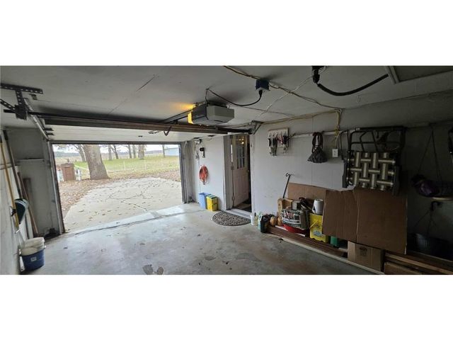 78665 County Road 46, Albert Lea, MN 56007