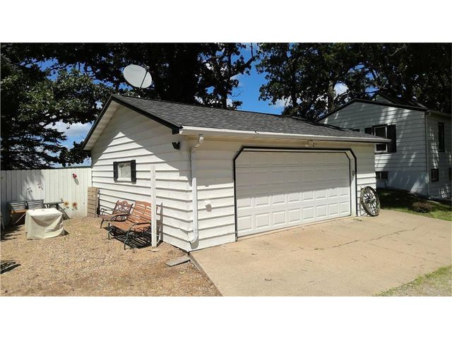 78665 County Road 46, Albert Lea, MN 56007