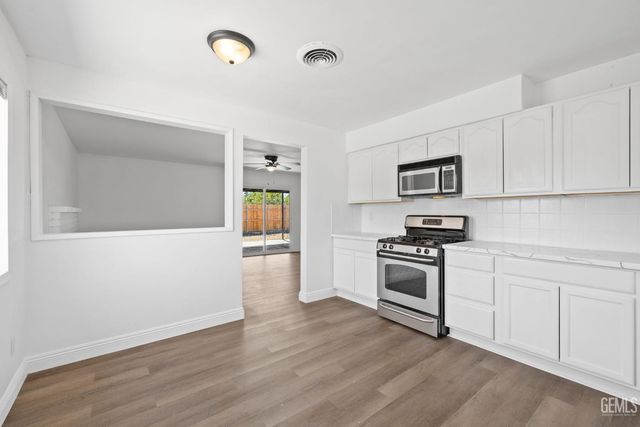 3609 Cardinal Avenue, Bakersfield, CA 93306