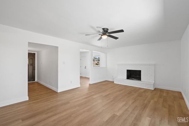 3609 Cardinal Avenue, Bakersfield, CA 93306