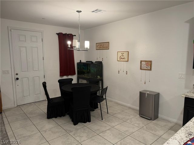 6562 Silver Estates, North Las Vegas, NV 89086