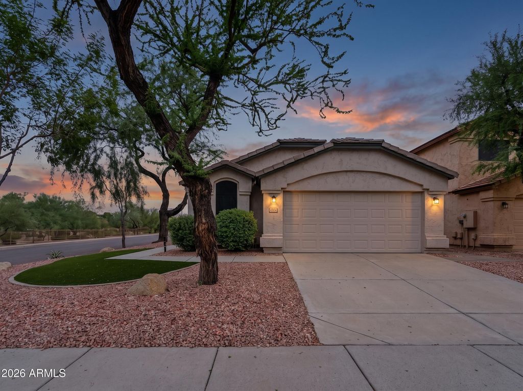 4304 E ABRAHAM Lane, Phoenix, AZ 85050 — exterior