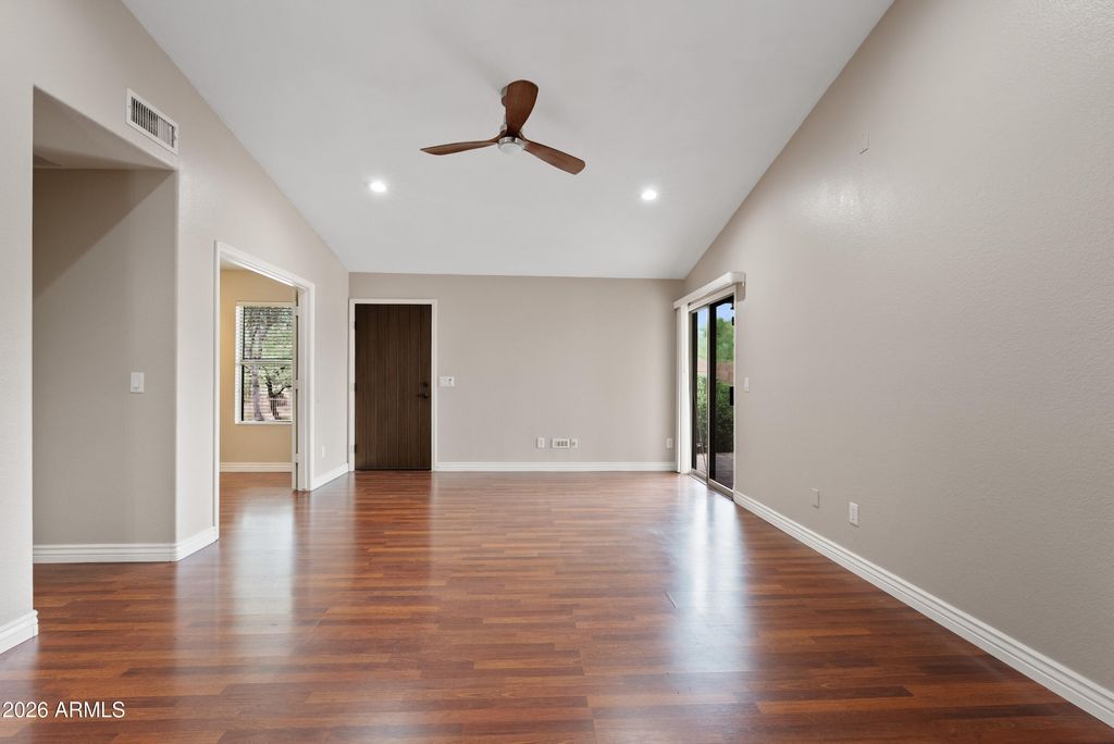 4304 E ABRAHAM Lane, Phoenix, AZ 85050 — photo 3