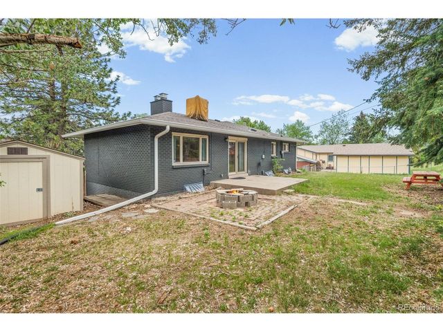 951 S Taft St, Lakewood, CO 80228