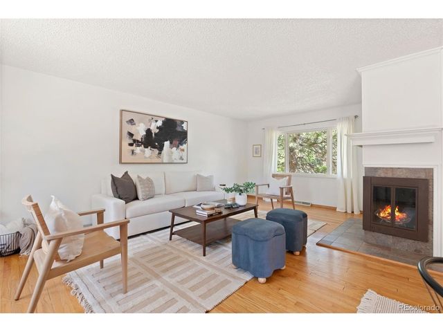 951 S Taft St, Lakewood, CO 80228