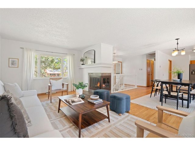 951 S Taft St, Lakewood, CO 80228