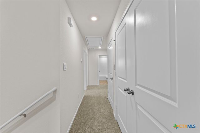 132 Kendall Lane, Uhland, TX 78656