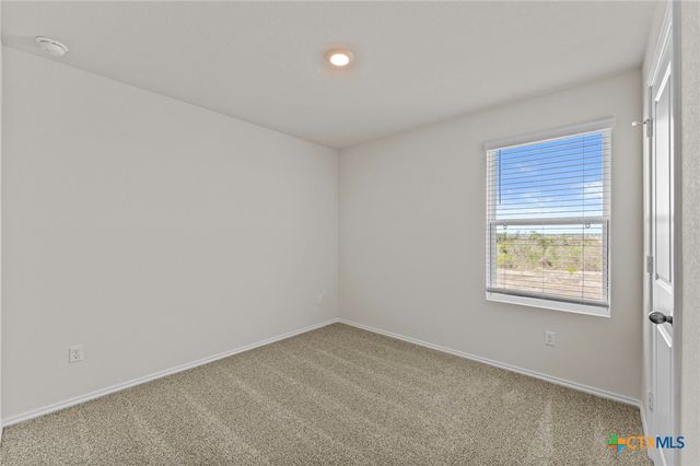 132 Kendall Lane, Uhland, TX 78656