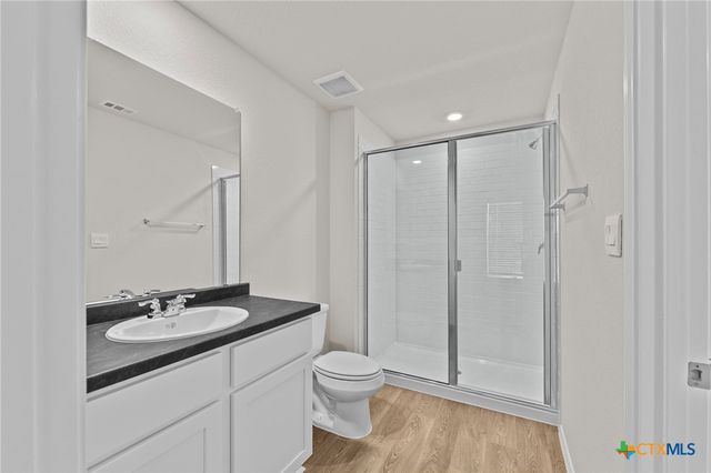 132 Kendall Lane, Uhland, TX 78656