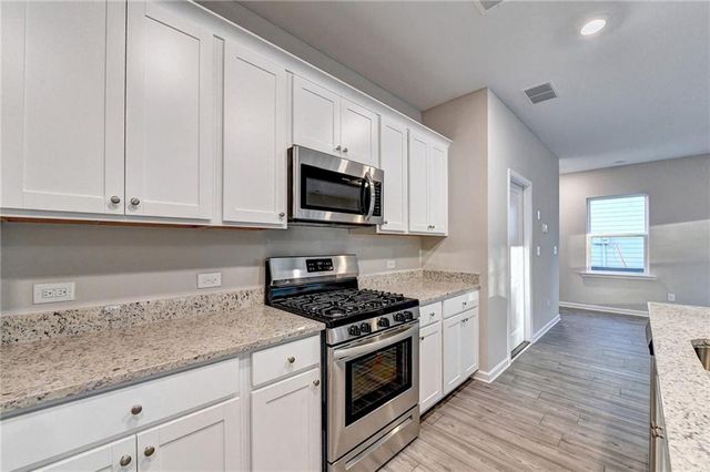 326 Golden Eagle Parkway, Braselton, GA 30517