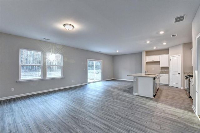 326 Golden Eagle Parkway, Braselton, GA 30517