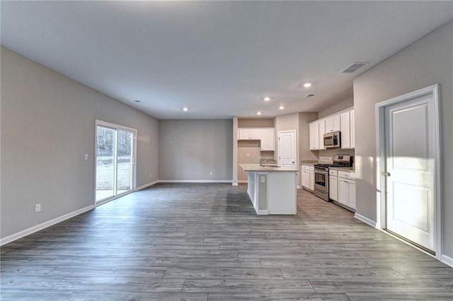 326 Golden Eagle Parkway, Braselton, GA 30517