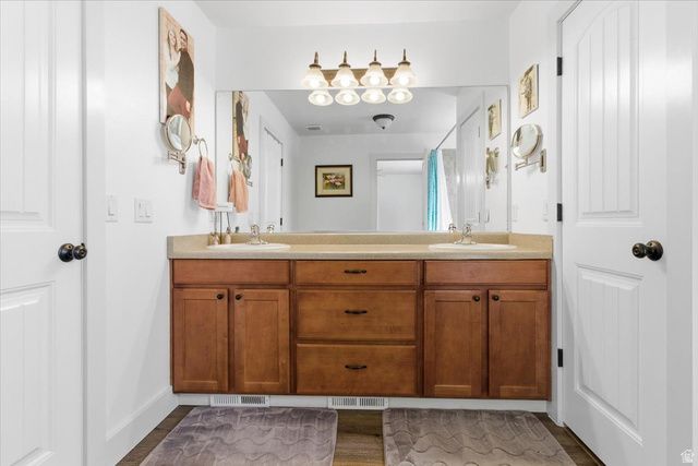 141 W 300 N, Gunnison, UT 84634