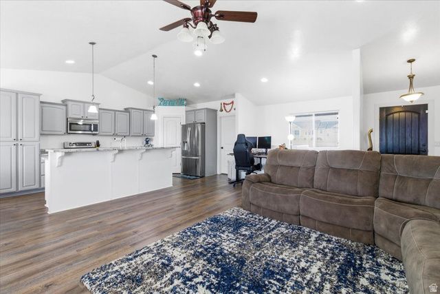 141 W 300 N, Gunnison, UT 84634