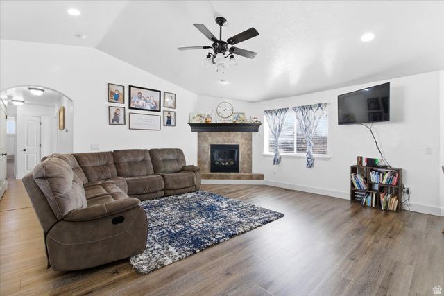 141 W 300 N, Gunnison, UT 84634