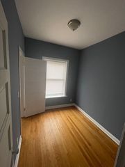 6653 S Saint Lawrence Avenue 2, Chicago, IL 60637