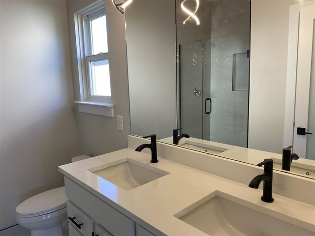 37234 Joy Road, Livonia, MI 48150