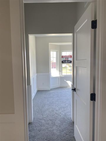 37234 Joy Road, Livonia, MI 48150