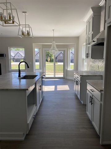 37234 Joy Road, Livonia, MI 48150