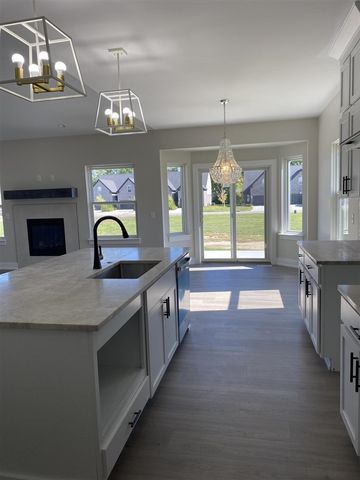 37234 Joy Road, Livonia, MI 48150