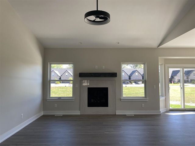 37234 Joy Road, Livonia, MI 48150