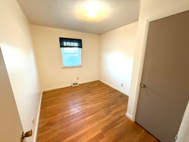 15 Sheila Avenue, Plattsburgh, NY 12901