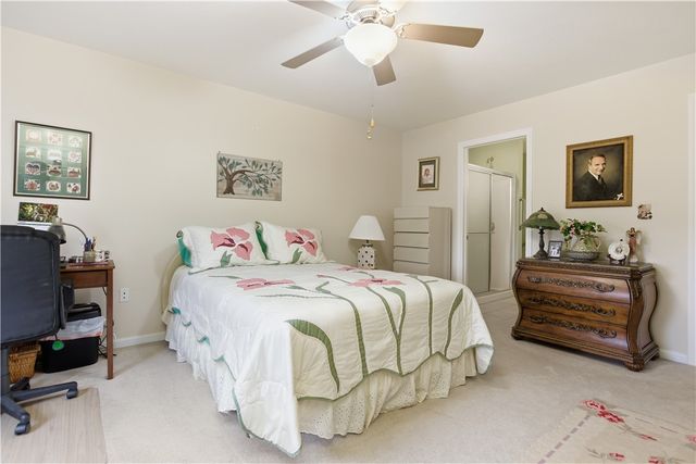 1 Coraopolis Rd 300, Kennedy Twp, PA 15108