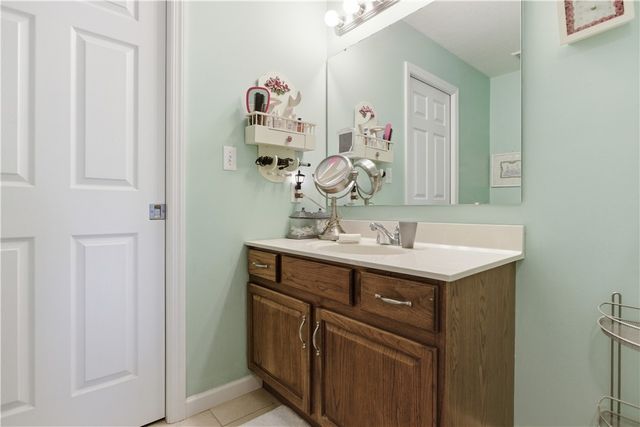 1 Coraopolis Rd 300, Kennedy Twp, PA 15108
