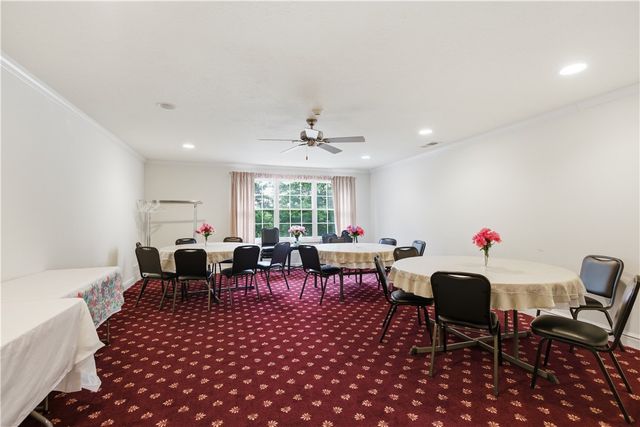 1 Coraopolis Rd 300, Kennedy Twp, PA 15108