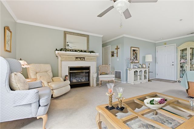 1 Coraopolis Rd 300, Kennedy Twp, PA 15108