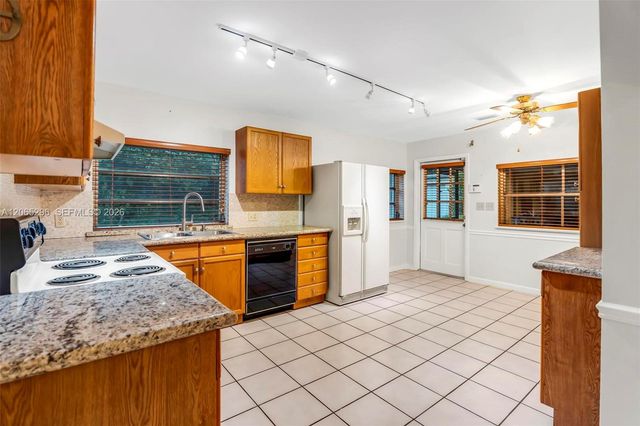 11624 SW 93rd Street, Miami, FL 33176