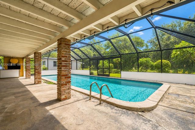 11624 SW 93rd Street, Miami, FL 33176