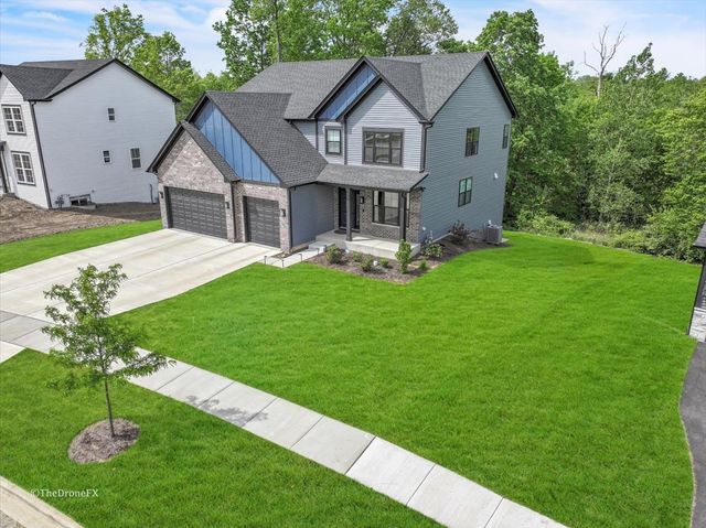 495 Timber Oak Lane, Yorkville, IL 60560