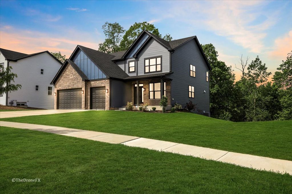 495 Timber Oak Lane, Yorkville, IL 60560