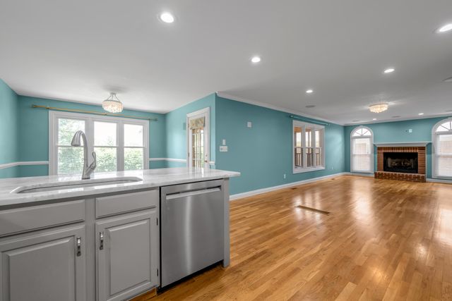 3296 Brighton Place Drive, Lexington, KY 40509