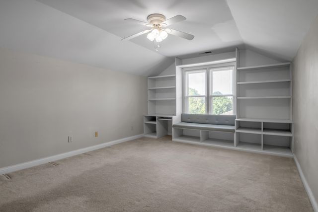 3296 Brighton Place Drive, Lexington, KY 40509