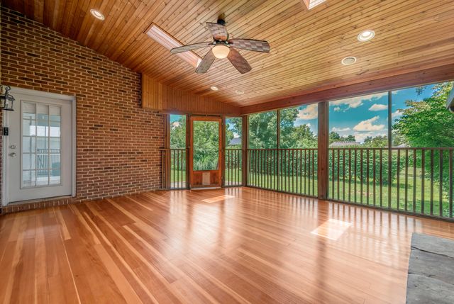 3296 Brighton Place Drive, Lexington, KY 40509