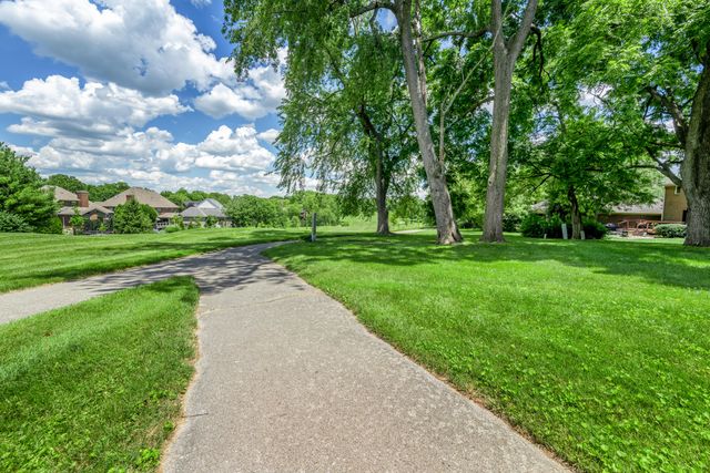 3296 Brighton Place Drive, Lexington, KY 40509
