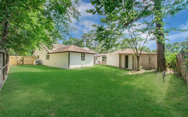 494 Brandon Road, Conroe, TX 77302