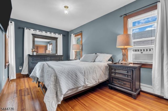 180 E Clay, Roselle Park Boro, NJ 07204