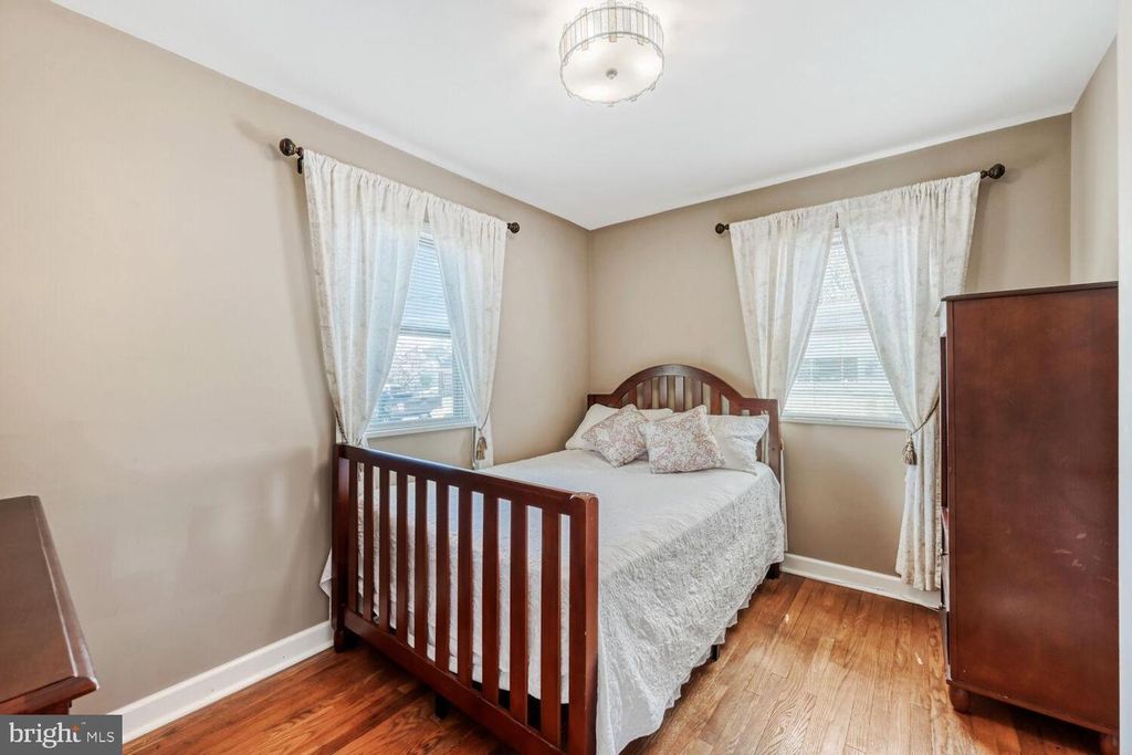 Image 13 of property listing at 5711 REDMOND ST, Baltimore, MD 21225