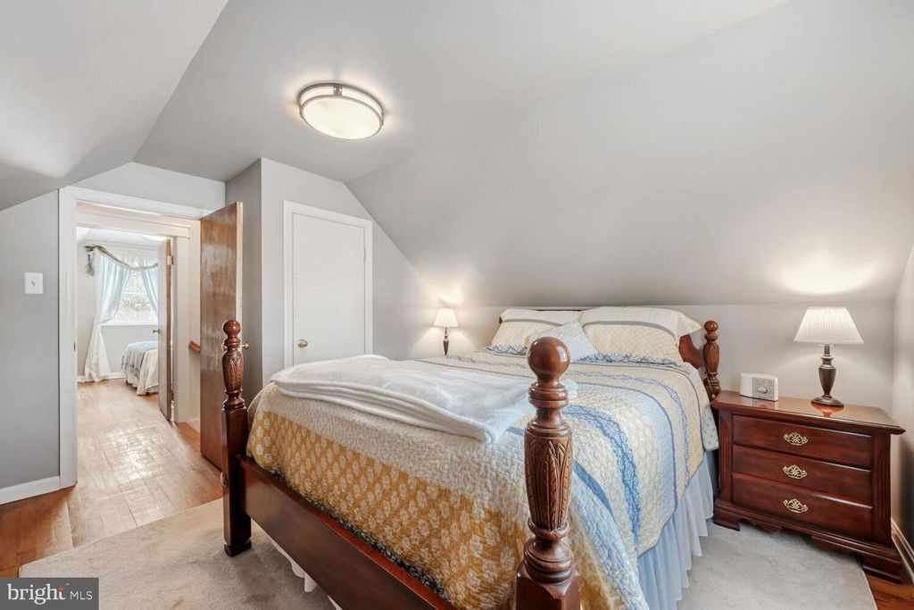 Image 19 of property listing at 5711 REDMOND ST, Baltimore, MD 21225