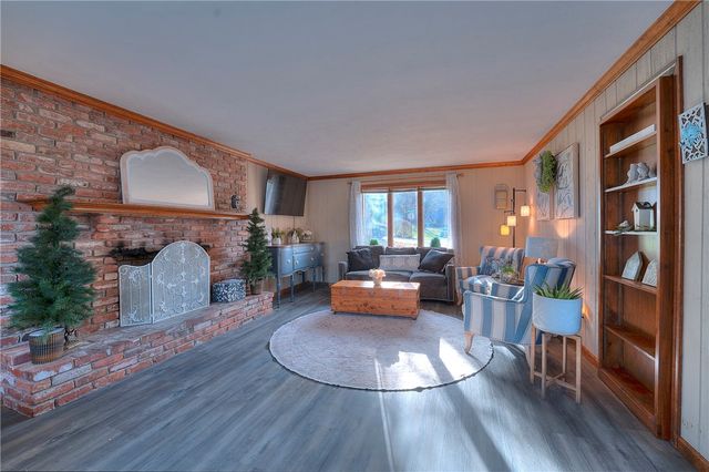 257 Arbor Hill Road, Hempfield Twp, PA 15601